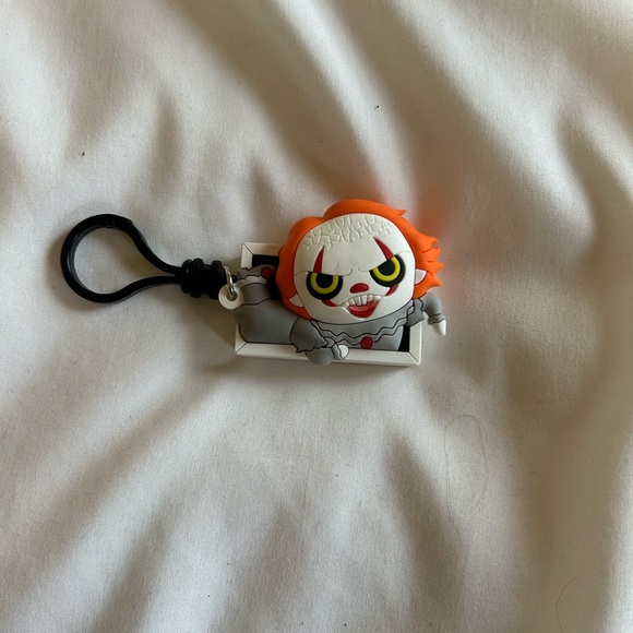 Movie Character Keychains - Picture 3 of 4